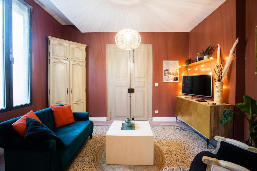 La Suite 2 Pieces Lit Queen Size Entree Privee Nîmes Eksteriør billede