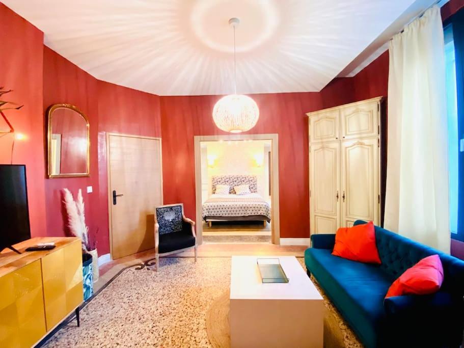 La Suite 2 Pieces Lit Queen Size Entree Privee Nîmes Eksteriør billede